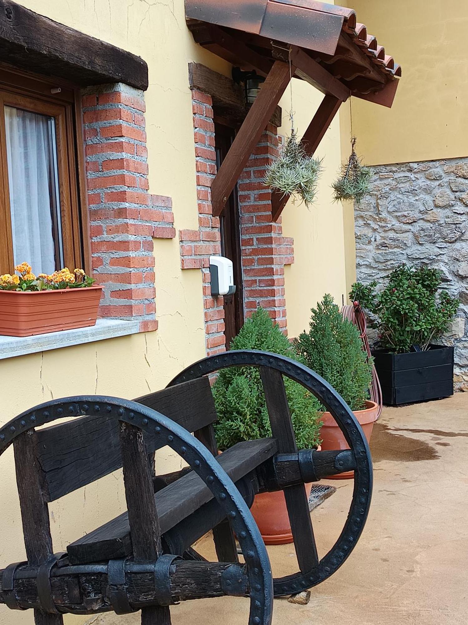 Carroceu Rural Apartment Cangas de Onís Exterior photo