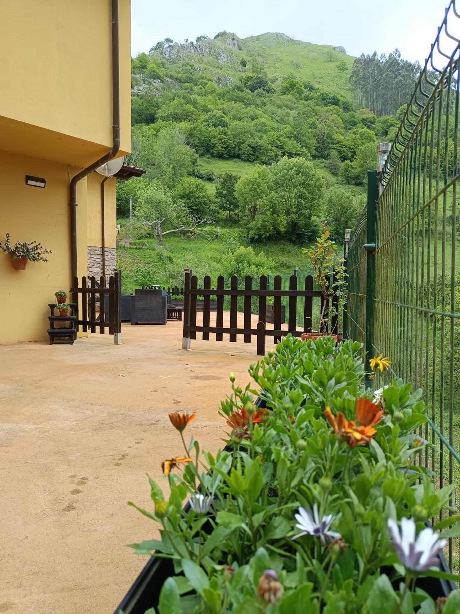 Carroceu Rural Apartment Cangas de Onís Exterior photo